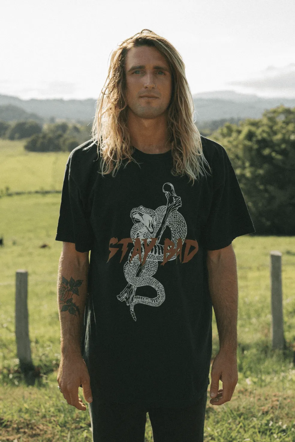 BILLY BONES CLUB STAY BAD UNISEX TEE - VINTAGE BLACK