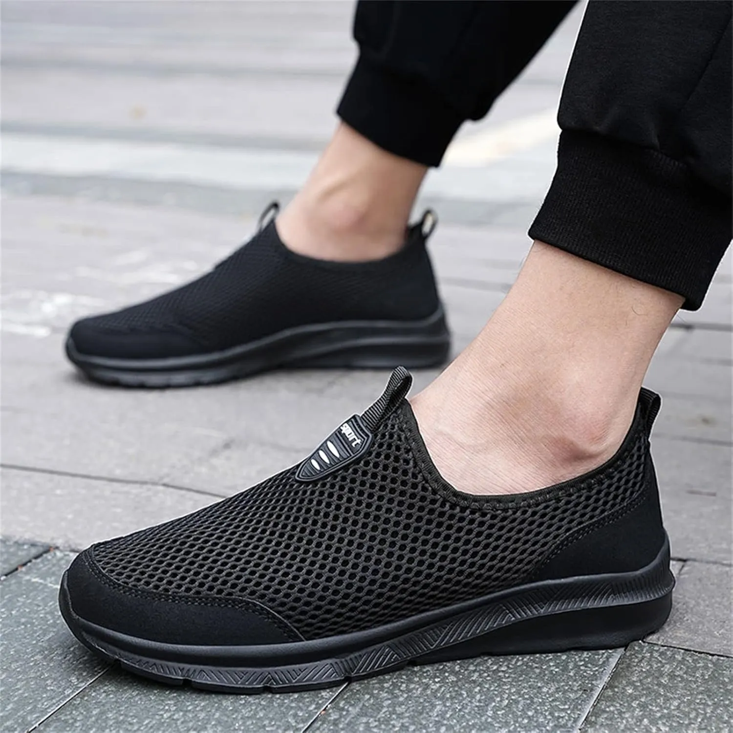 Men's Running Shoes Comfortable Lightweight Breathable Walking Shoes Mesh Workout Casual Sports Shoes