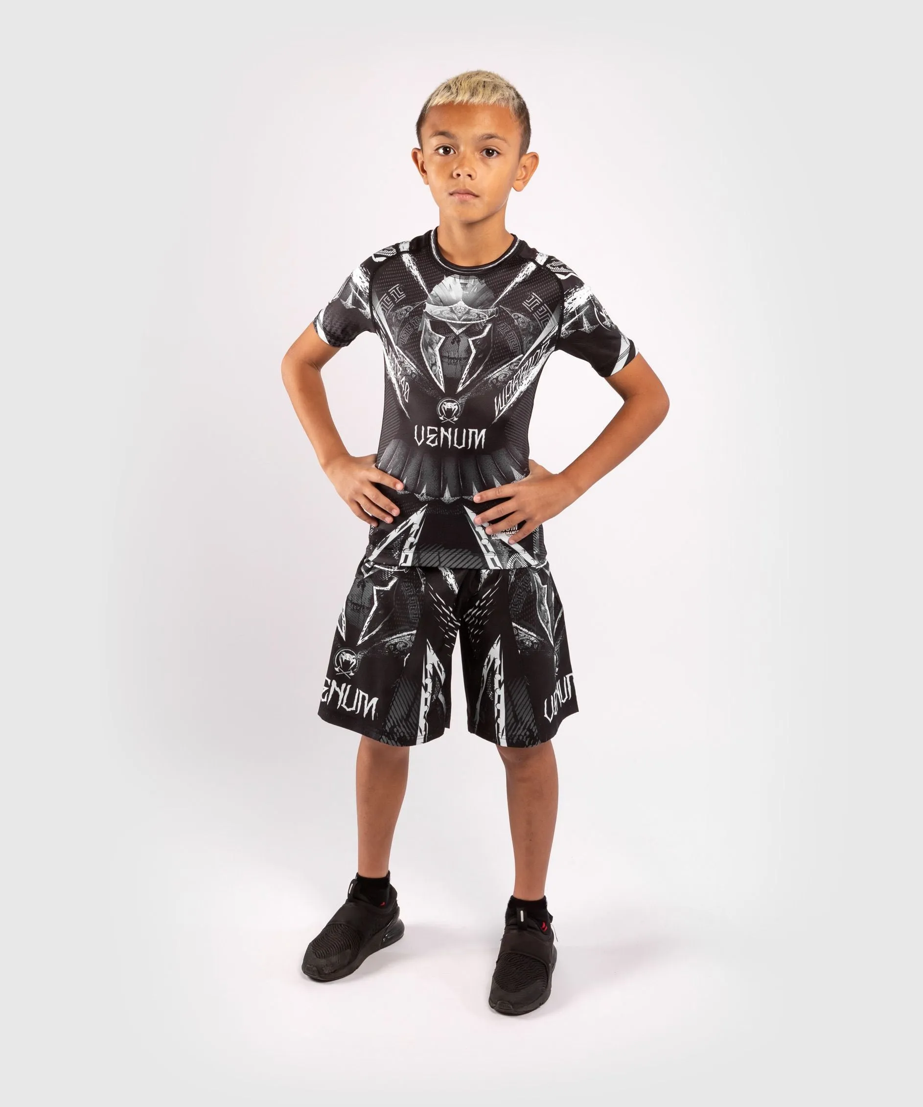 MMA Shorts - til brn - Venum - 'GLDTR 4.0' - Sort-Hvid